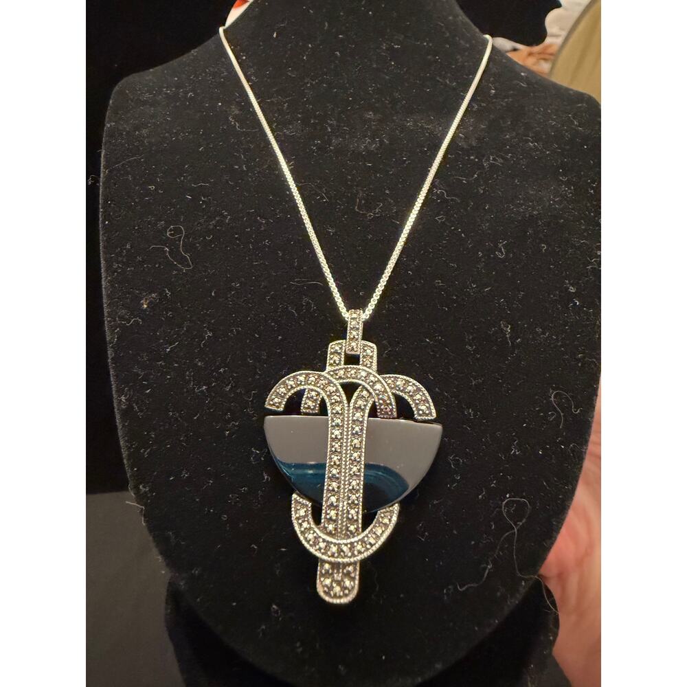 Art Deco Vintage 925 Sterling Silver 1.75x1.25” Onyx and Marcasite 18” Necklace - Picture 3 of 14